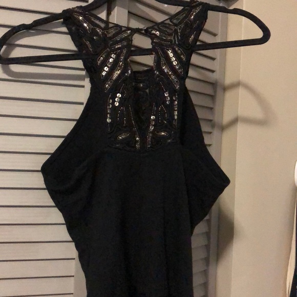 Black & Gold Tank from Urban Outfitters - Picture 2 of 3